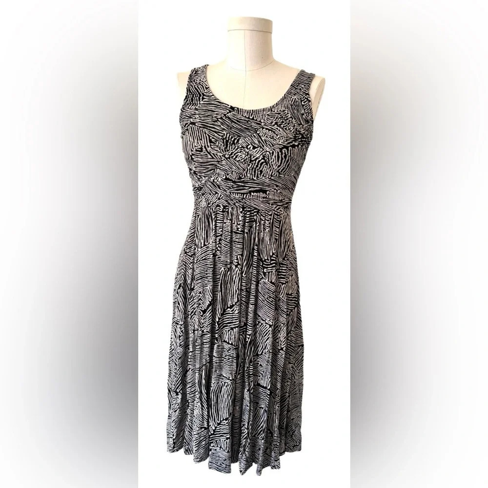 NWT Anthropologie Plenty by Tracy Reece Ruched knit dress fit and flare, black